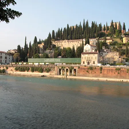 Apartamento Lo Scalino Verona