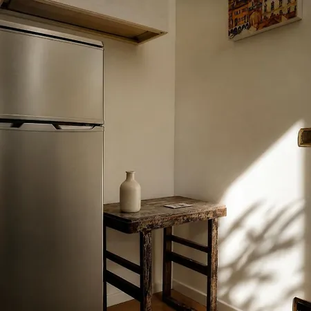 Lo Scalino Apartament *