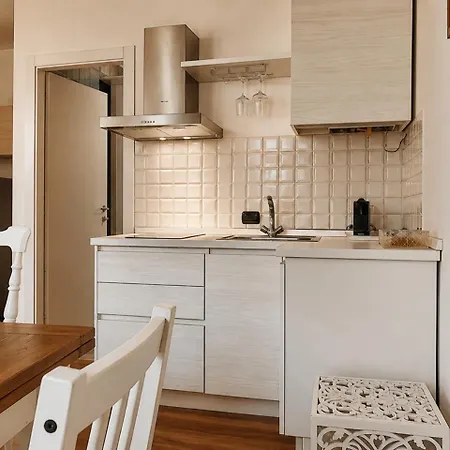 Lo Scalino Apartament *