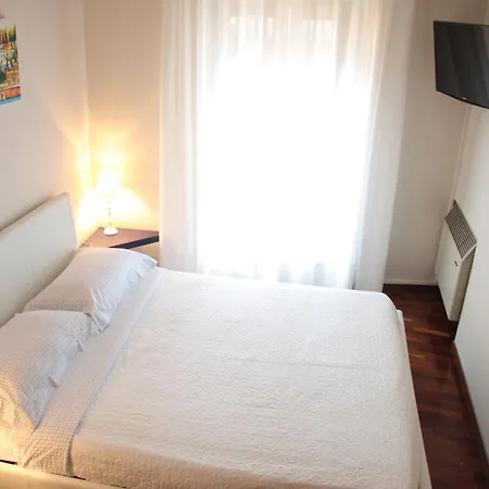 Lo Scalino Apartment